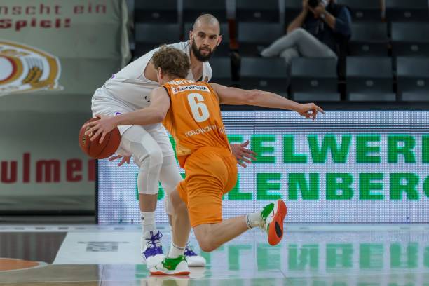 略将备受关 略将备受关