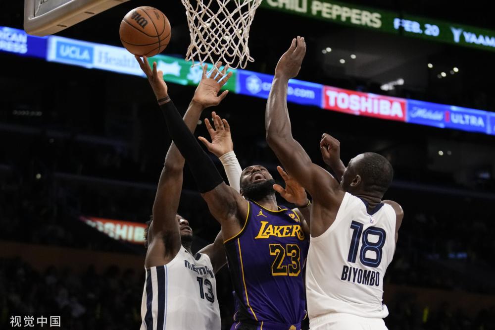 中后卫往往 中后卫往往